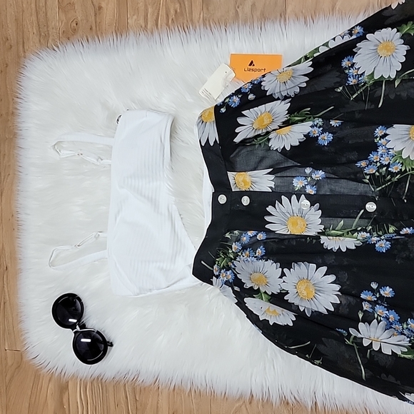 RARE | VTG | Daisy Print 2 Piece Skirt Set - Picture 7 of 16